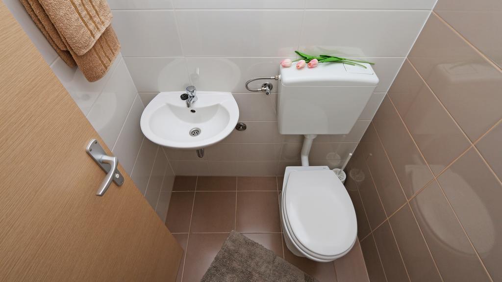 Antonijas Sunny Apartment Makarska Ngoại thất bức ảnh