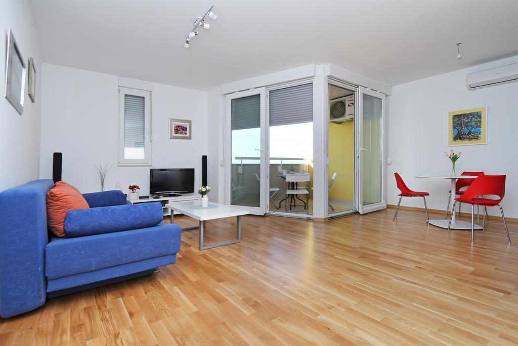 Antonijas Sunny Apartment Makarska Ngoại thất bức ảnh